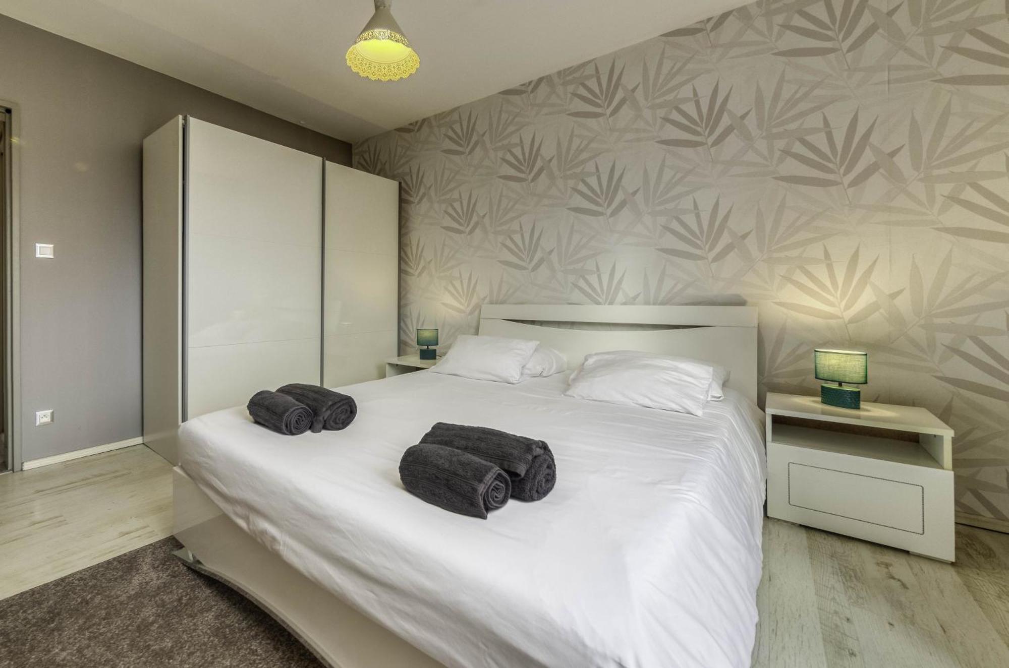 Appartement Les Oiseaux Thionville Bagian luar foto