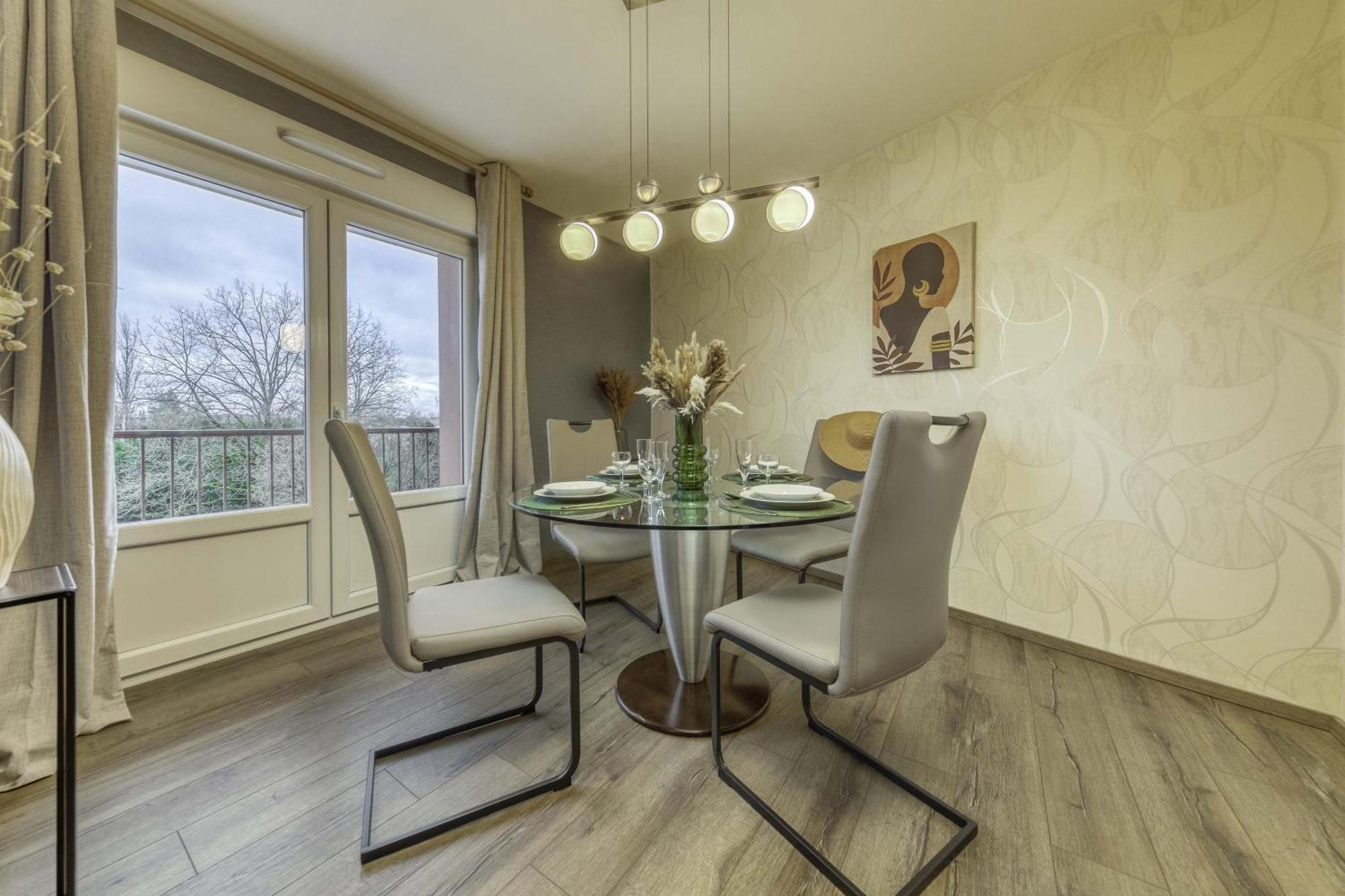 Appartement Les Oiseaux Thionville Bagian luar foto